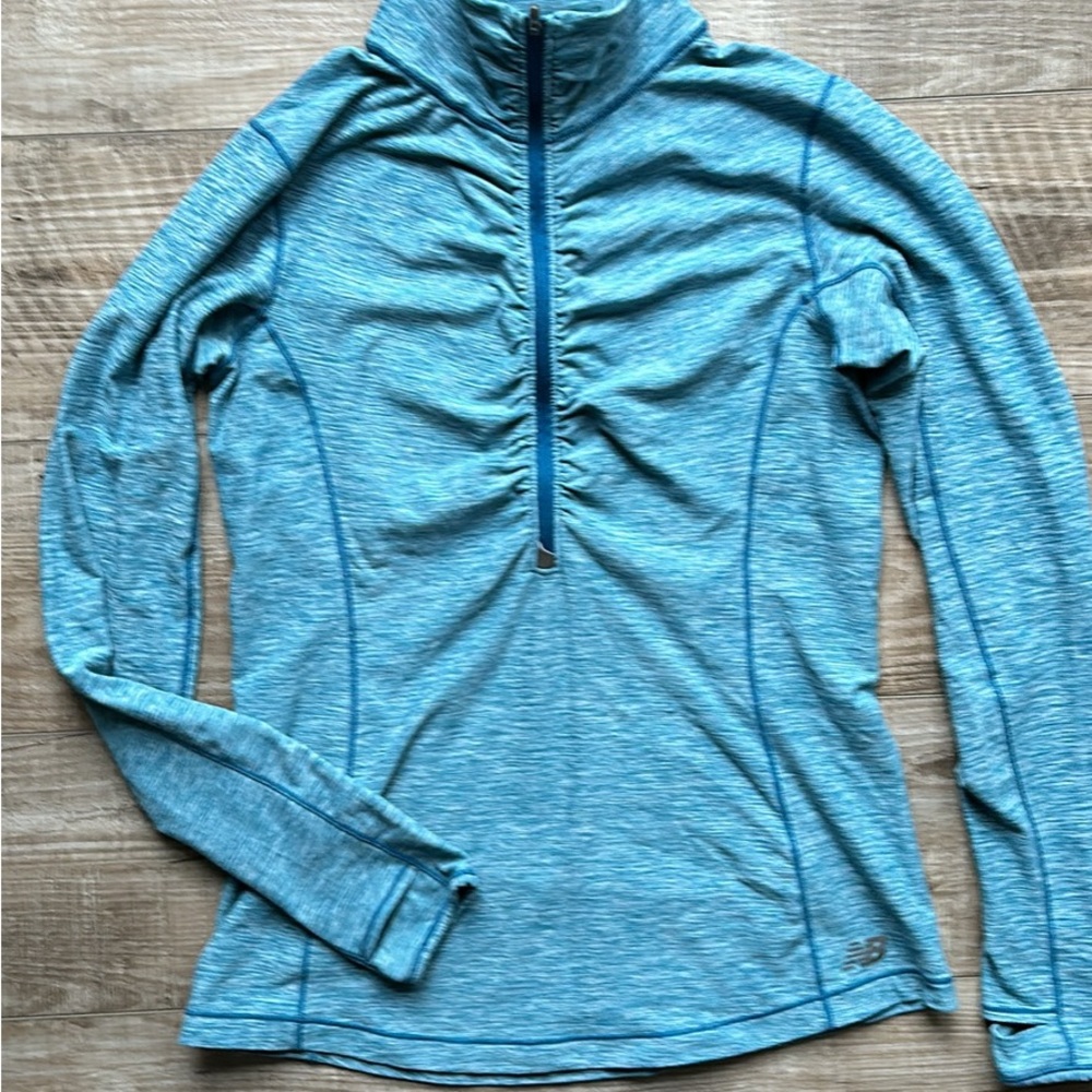 Set of 2 New Balance quarter zip pullovers, size Medium - Picture 8 of 9